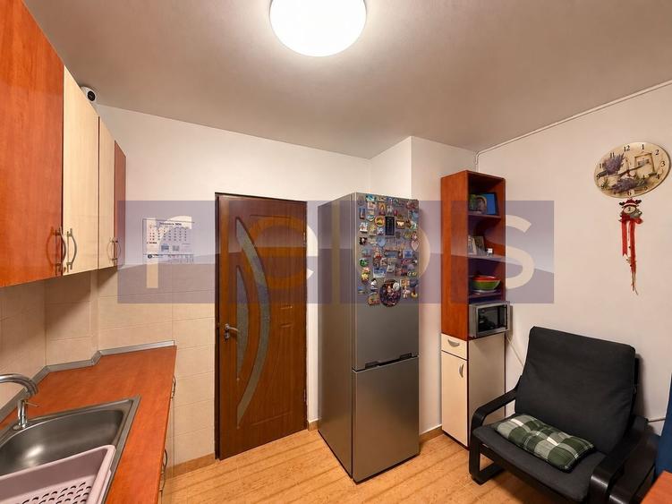 Apartament cu 3 camere în Pajura
