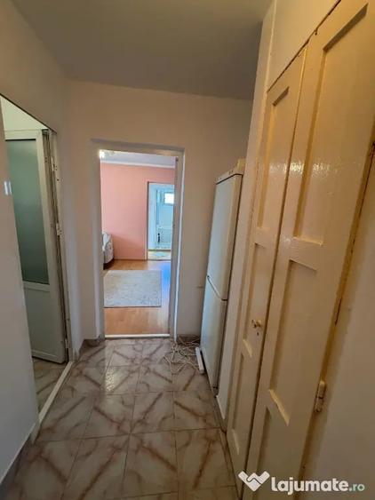 Apartament cu 2 camere semidecomandat în Neptun