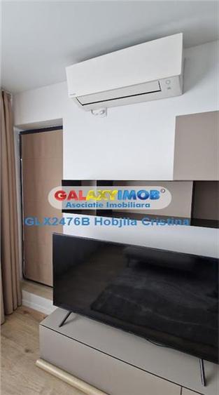 Apartament cu 3 camere decomandat, mobilat în Băneasa