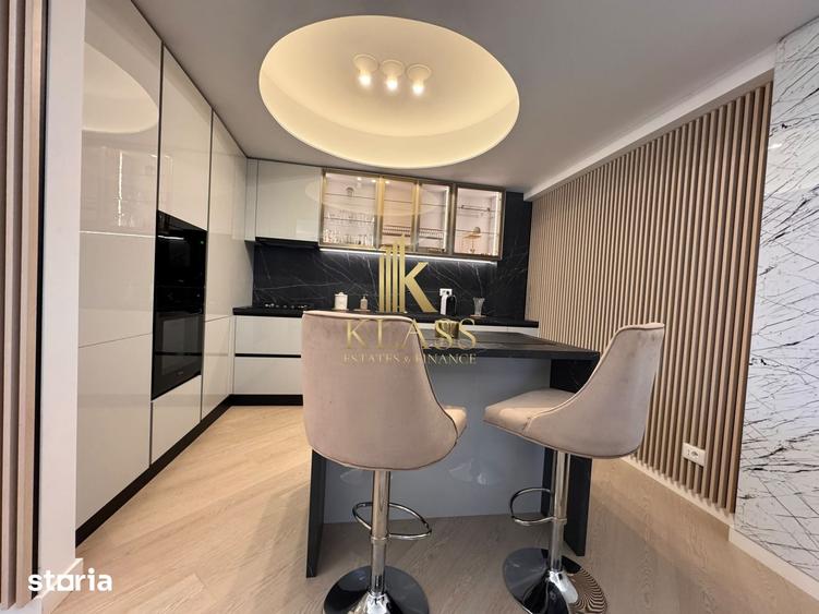 Apartament cu 3 camere decomandat în Drumul Taberei