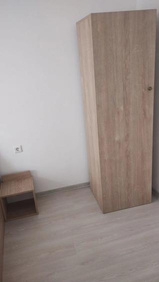 Apartament cu 3 camere decomandat în Florești