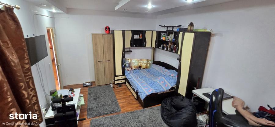 Casă cu 5 camere decomandat cu Teren 95 Mp în Faleza Nord