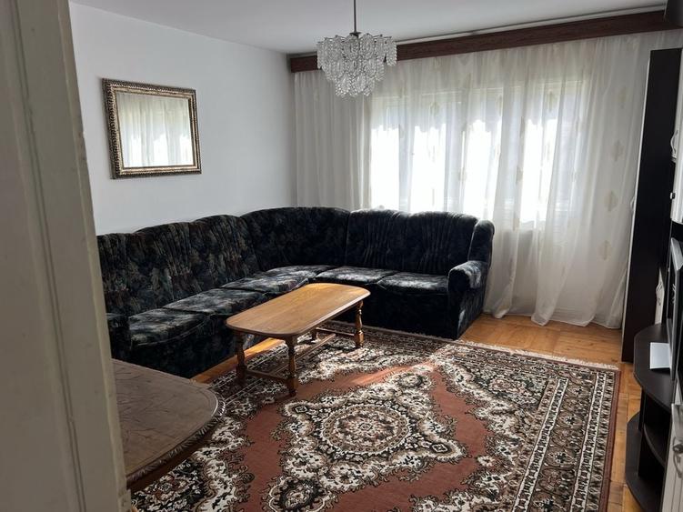 Casă cu 4 camere în Sânpetru