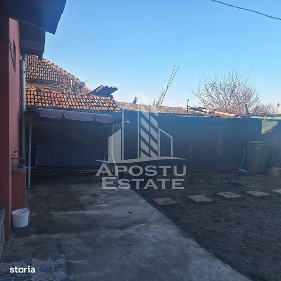 Casă cu 2 camere în Ghiroda