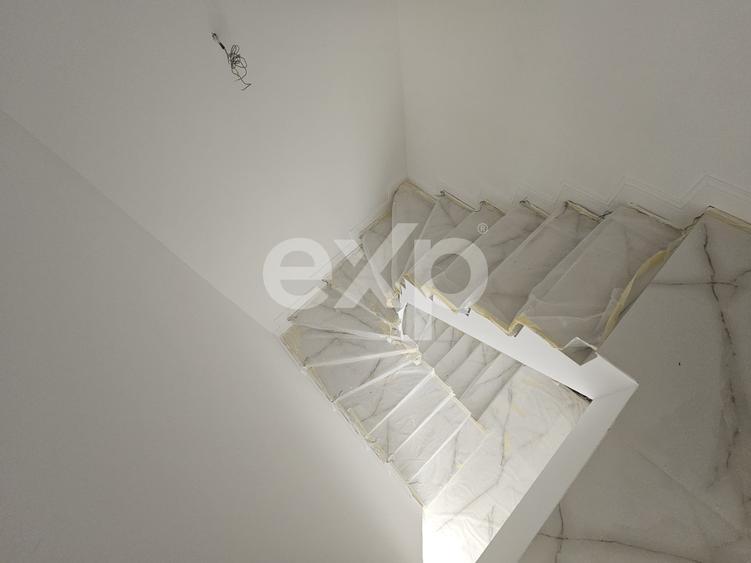 Duplex cu 4 camere cu Canalizare în Berceni