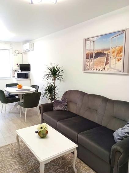 Apartament cu 2 camere decomandat în Militari