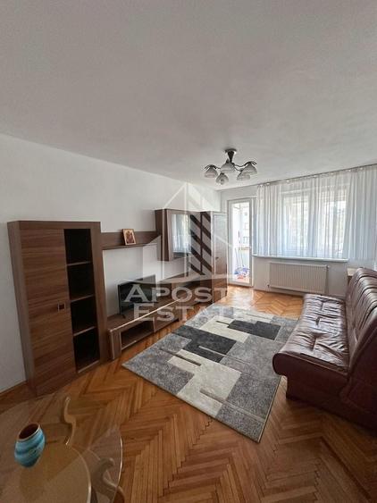 Apartament cu 2 camere decomandat în Dacia