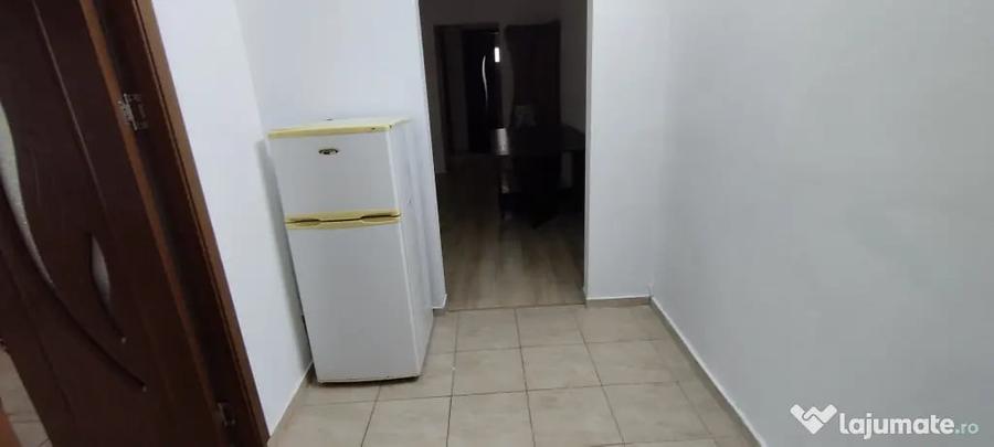 Inchiriez apartament 2 camere in Ramnicu Sarat - 11