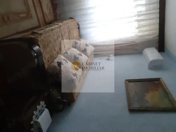 Apartament cu 2 camere semidecomandat, mobilat în Universitate