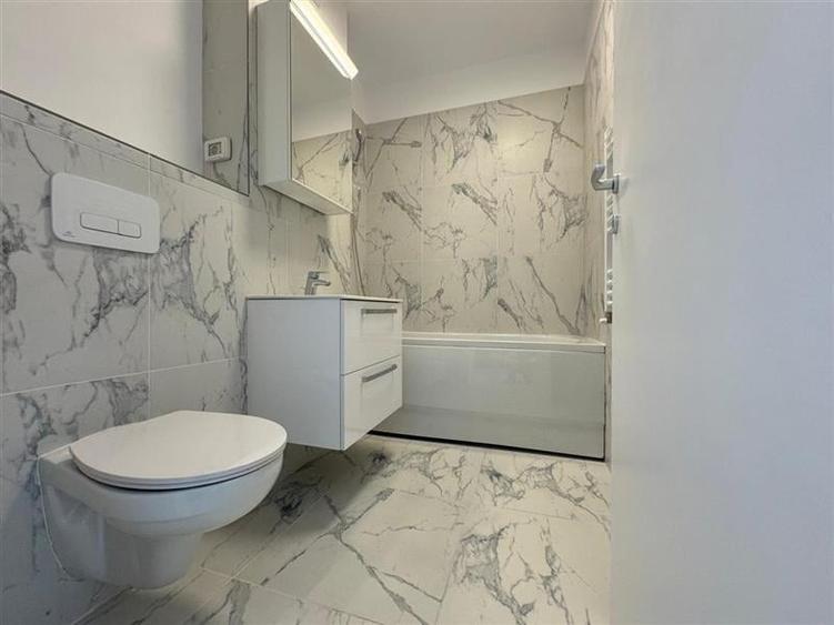 Apartament cu 3 camere decomandat, mobilat în Fundeni