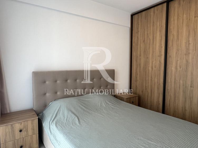 Apartament cu 3 camere decomandat, mobilat în Calea Aradului