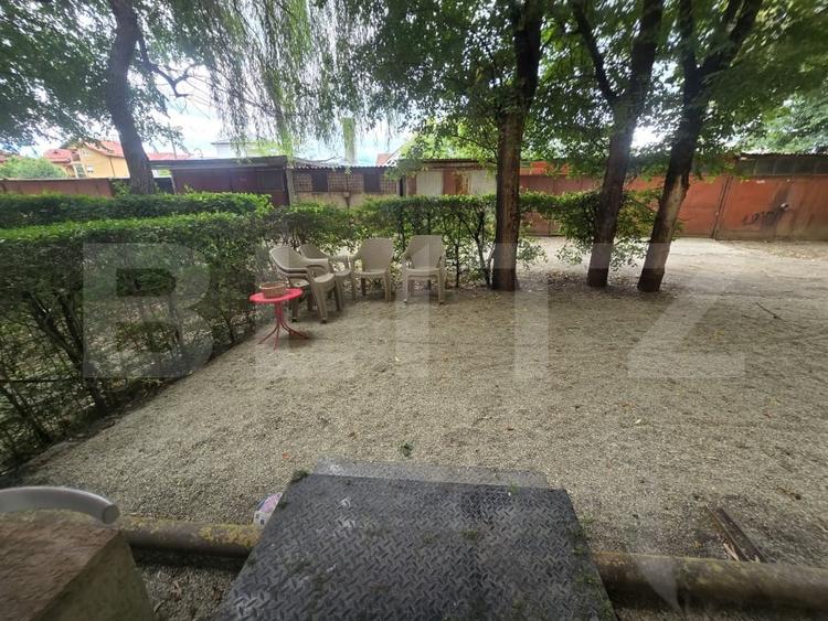 Apartament cu 3 camere decomandat, mobilat în Micro 4