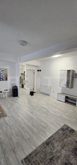 Apartament cu 2 camere decomandat, mobilat în Periferie