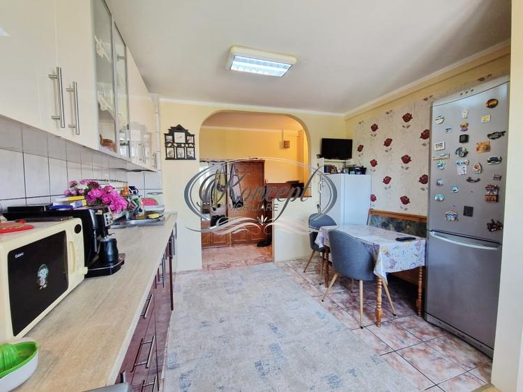 Apartament cu 2 camere decomandat, mobilat în Între Lacuri