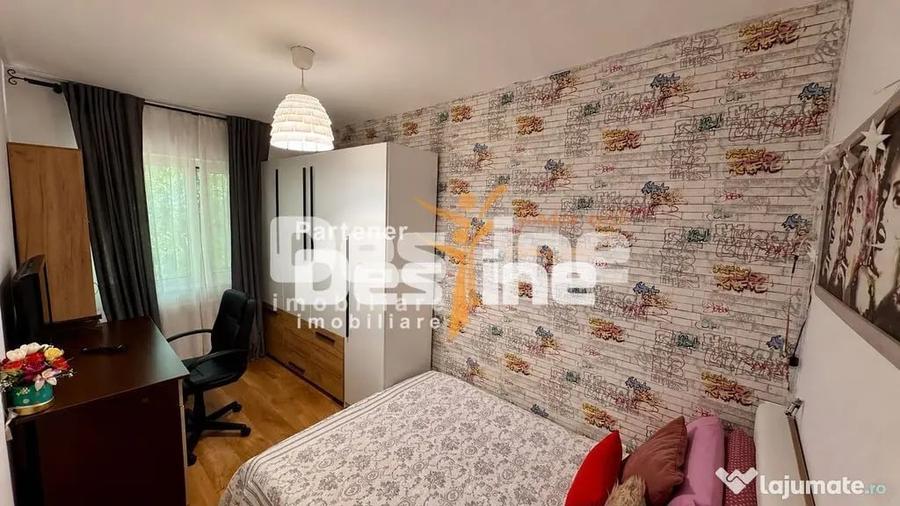 Apartament cu 3 camere semidecomandat în Donici