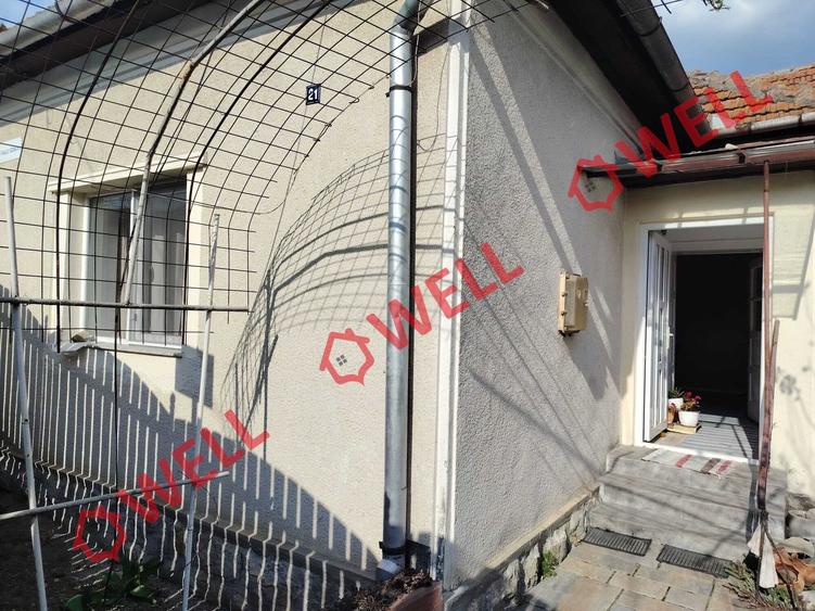 Birou, de 40 mp, în Central