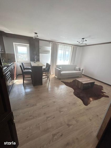De inchiriat apartament 3 camere, ultracentral, balcon, mobilat,utilat - 6