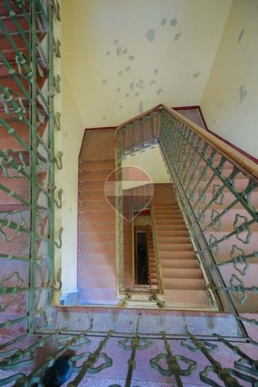 Apartament cu 3 camere semidecomandat, mobilat în Ultracentral