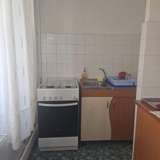 Apartament cu 2 camere decomandat în Capitol