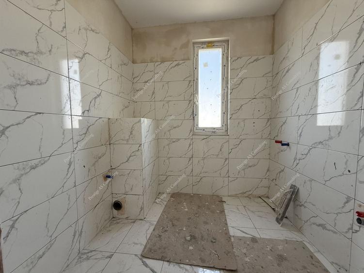 Duplex cu 4 camere cu Canalizare în Șagului