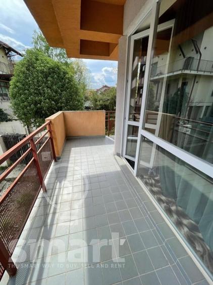 Apartament cu 3 camere semidecomandat în Andrei Mureșanu