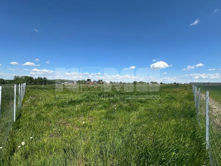 Teren Construcții intravilan de 2600 mp, în Horodnic de Sus