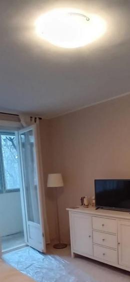 Apartament cu 2 camere semidecomandat în Brâncoveanu