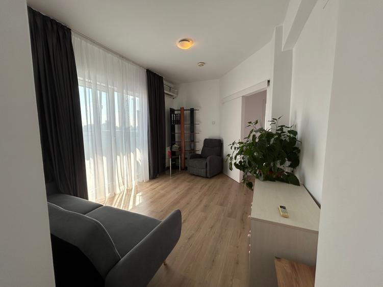 Apartament cu 2 camere decomandat în Romană