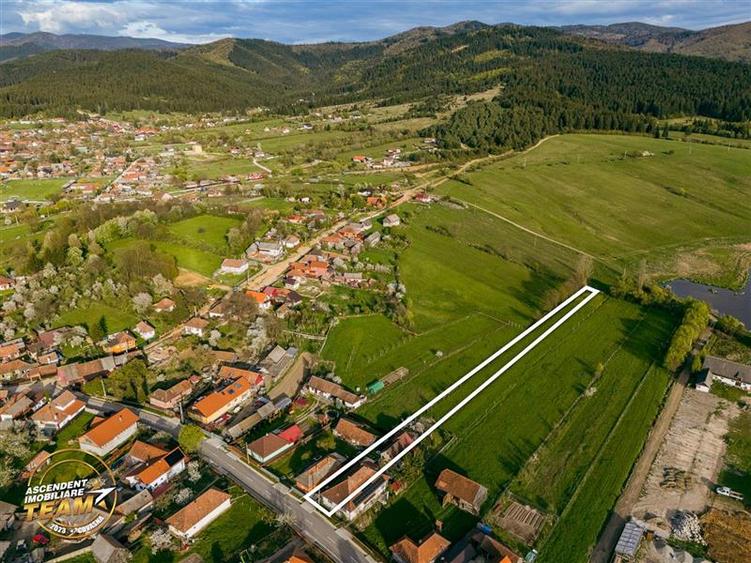 Casă individuală cu 7 camere cu Canalizare în Exterior Vest