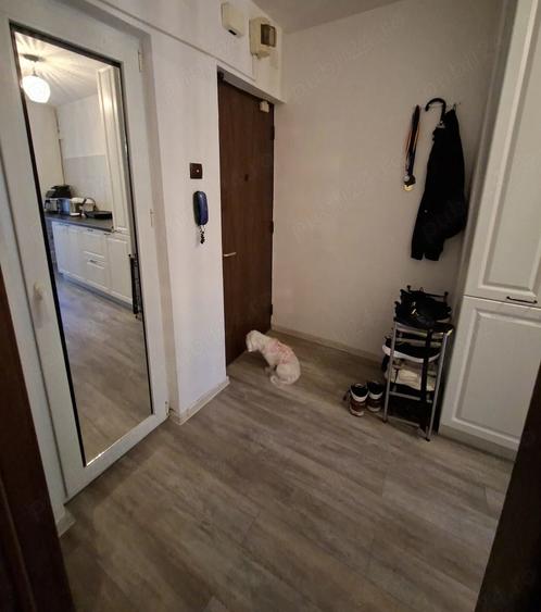 Apartament cu 2 camere semidecomandat în Brâncoveanu
