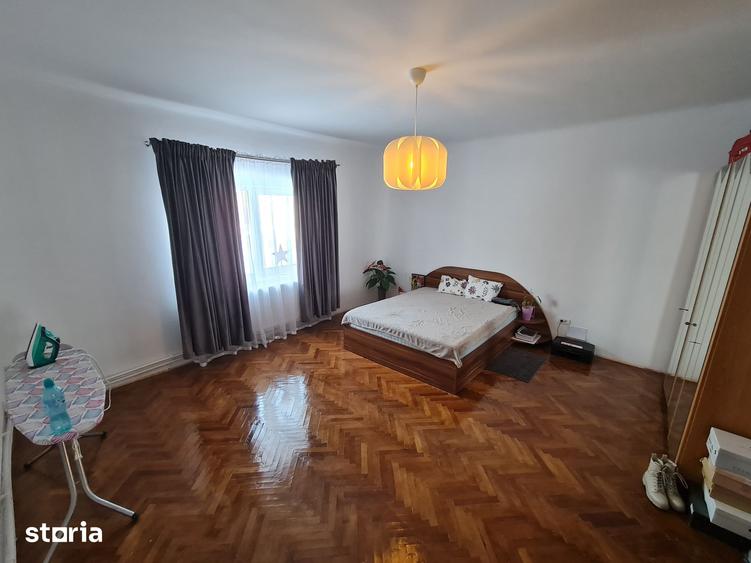 Casa de Vanzare la Cheie in Orasul Ineu Jud Arad, Teren 1439 mp. - 13