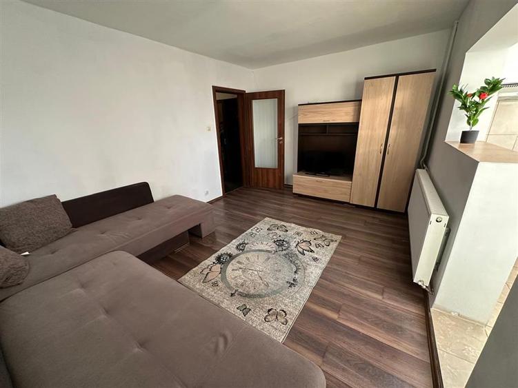 Apartament cu 2 camere decomandat în Șagului