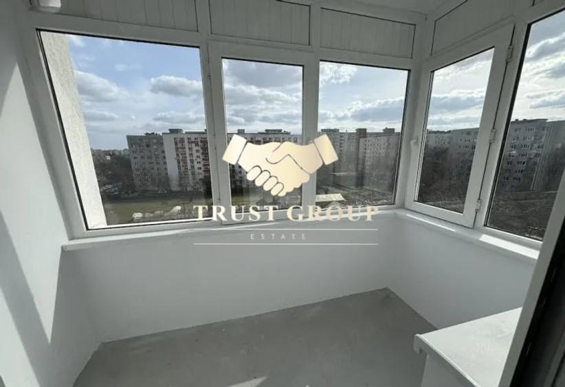 Apartament cu 3 camere decomandat în Drumul Taberei