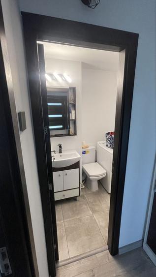 Apartament cu 3 camere nedecomandat în Nicolae Bălcescu