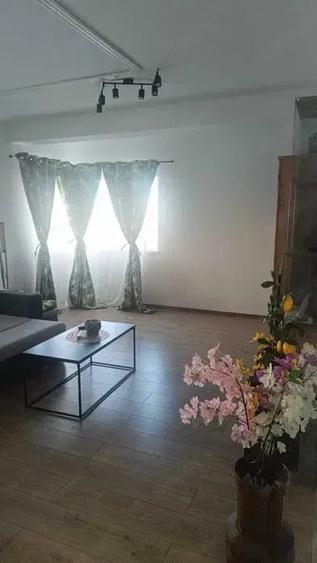 Garsonieră decomandată în Braytim