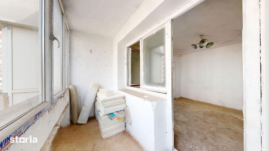 Apartament cu 4 camere decomandat în Rahova