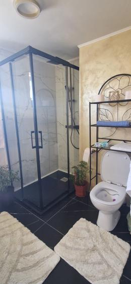 Casă cu 4 camere în Uiești