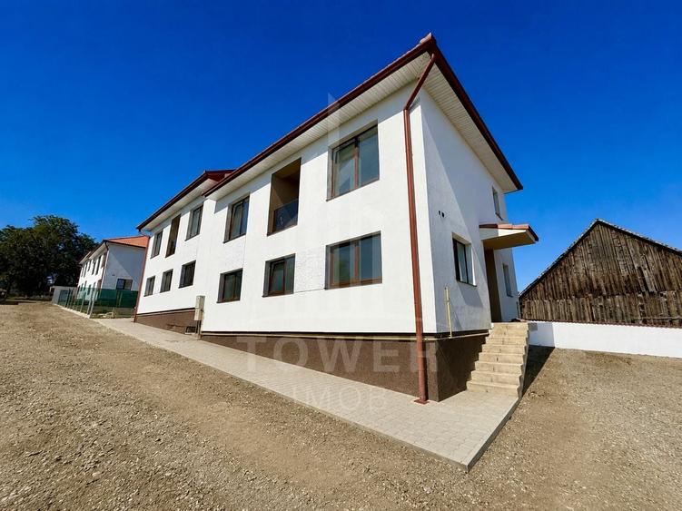 Duplex cu 4 camere cu Canalizare în Șura Mică