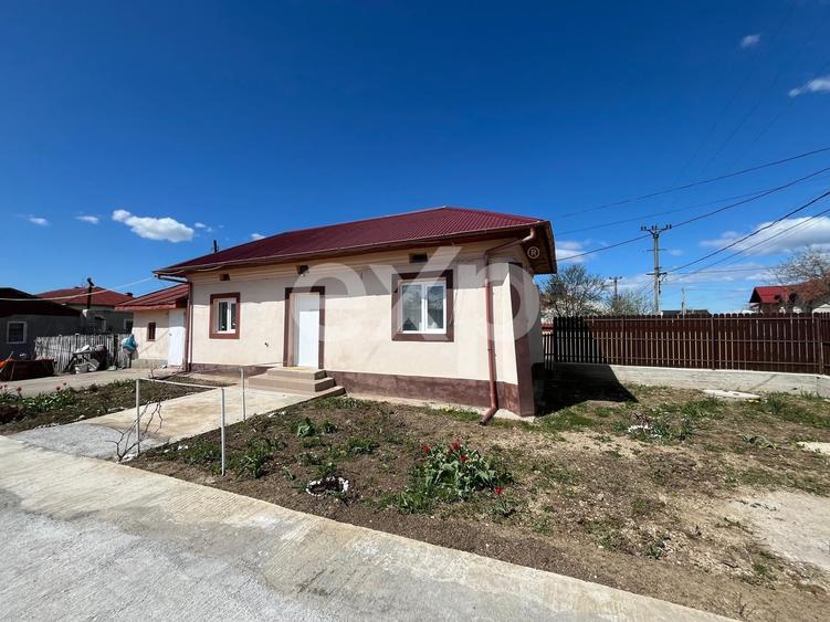 Casă individuală cu 2 camere cu Teren 880 Mp în Broșteni (Vișina)