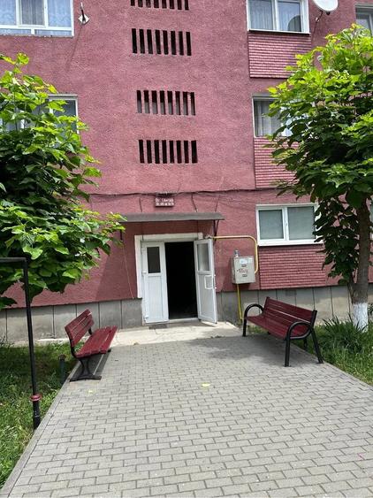 Garsonieră decomandată în Central