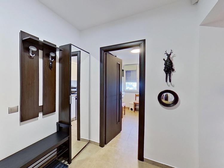 Apartament cu 2 camere semidecomandat în Gara de Nord