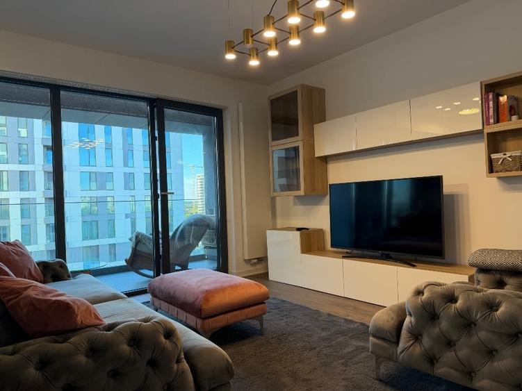 Apartament cu 2 camere decomandat în Aviației