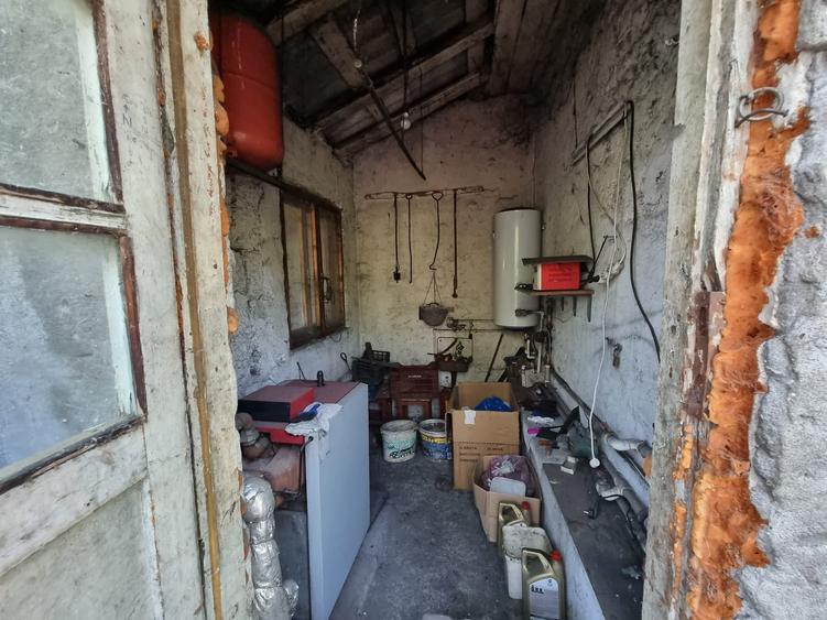 Casă individuală cu 5 camere cu Teren 1750 Mp în Movilița