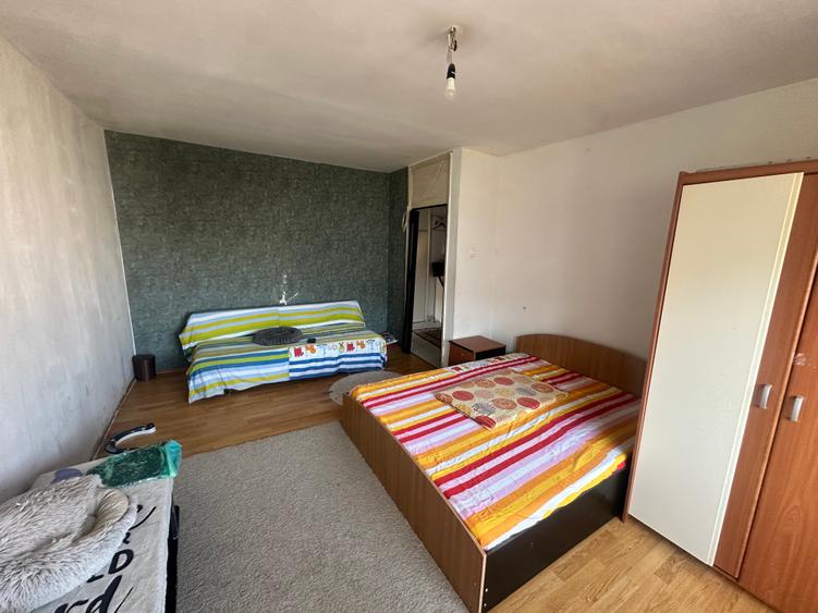 Garsonieră decomandată în Tineretului