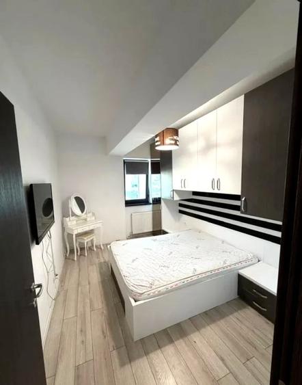 Apartament cu 2 camere semidecomandat, mobilat în Lacul Morii