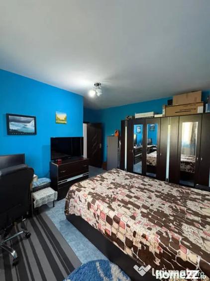 Apartament cu 2 camere semidecomandat în Tăuții de Sus