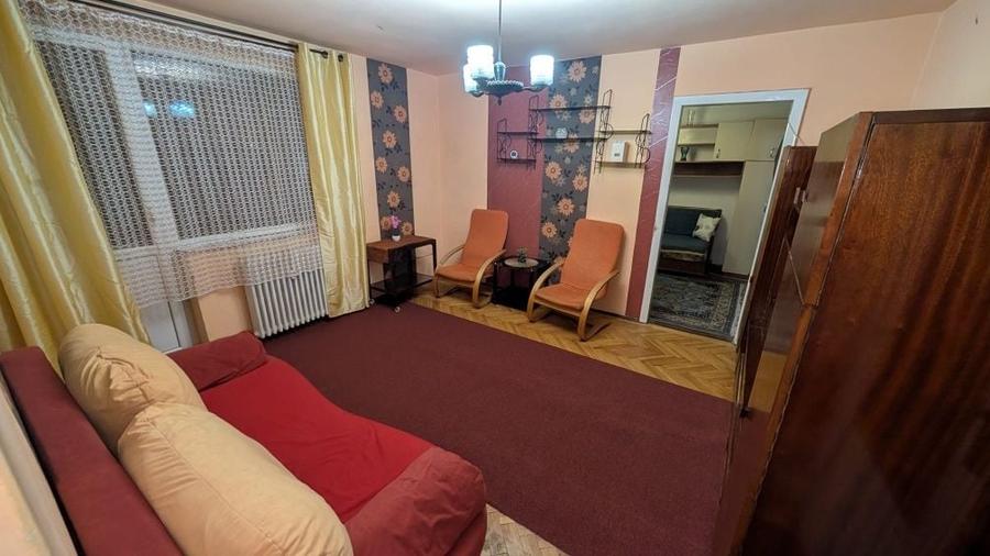 Apartament cu 2 camere semidecomandat în Central