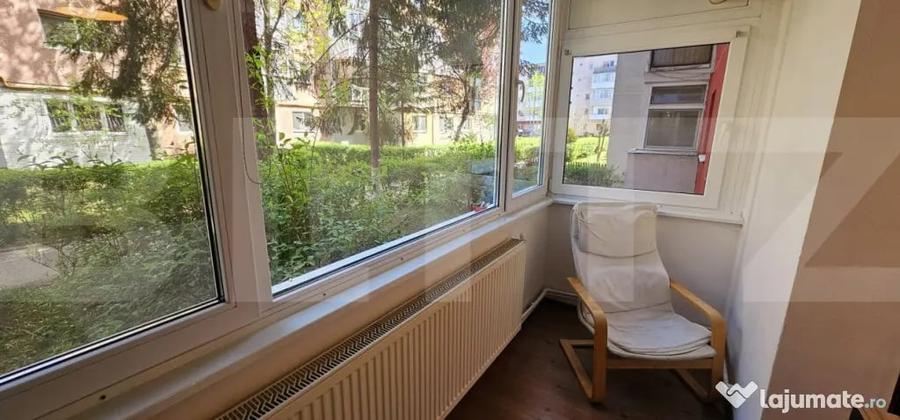 Apartament cu 3 camere decomandat, mobilat în Lenin