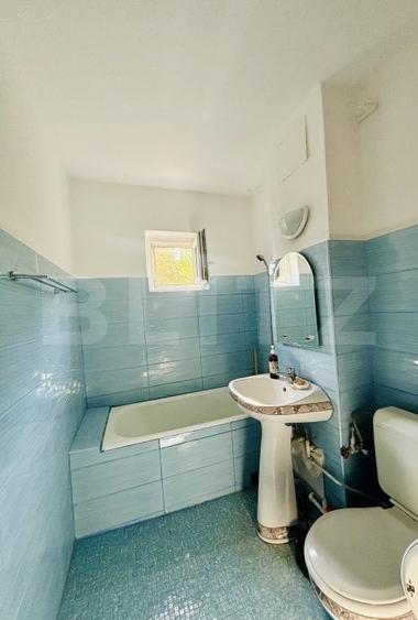 Apartament cu 4 camere decomandat, mobilat în Girocului