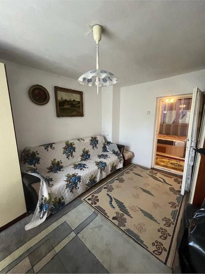 Casă cu 2 camere cu Teren 220 Mp în Schela